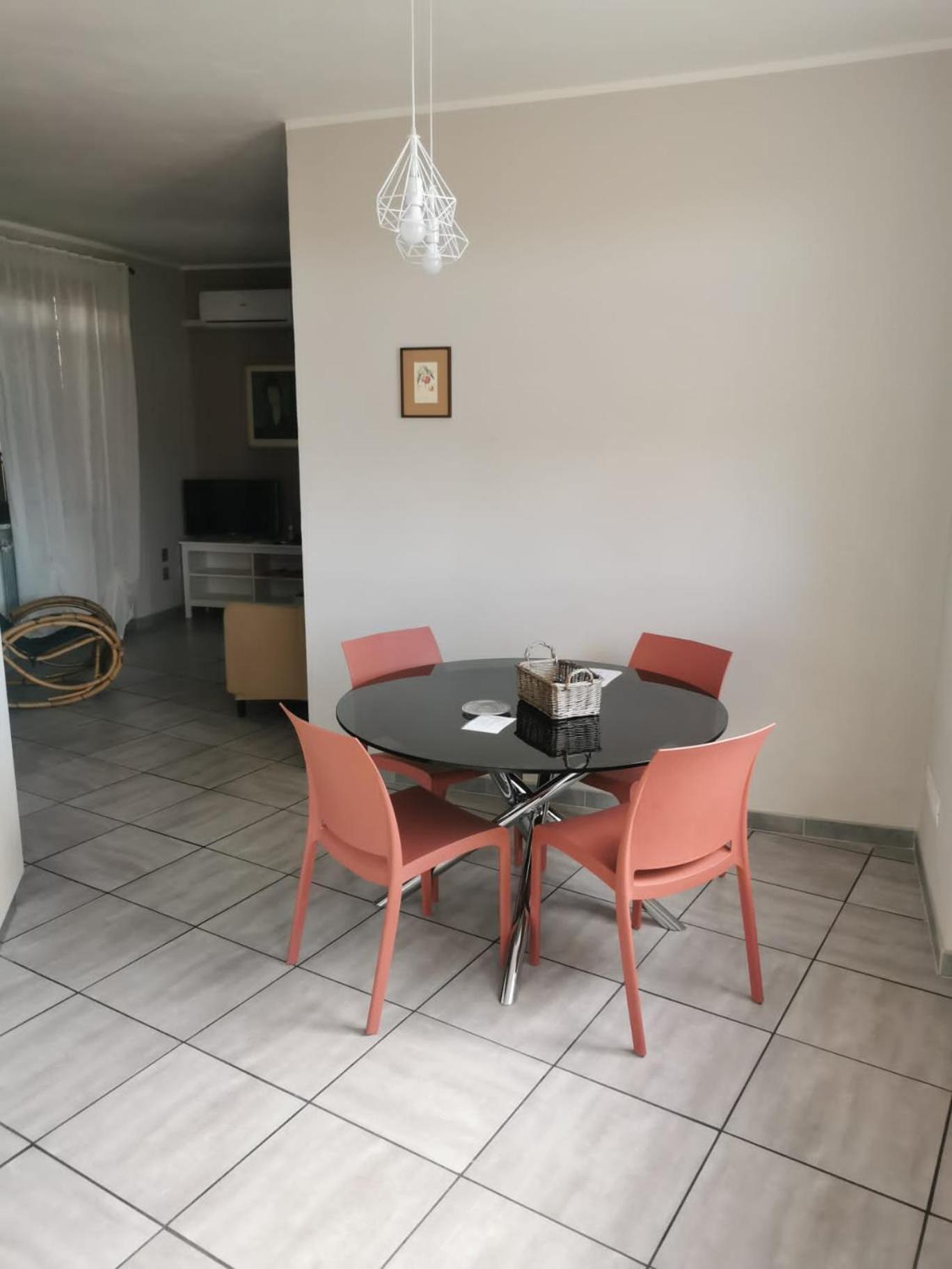 Casa Graziella- Appartamenti Vacanze Portacomaro Extérieur photo